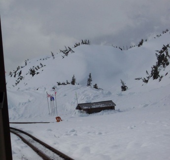 train 080